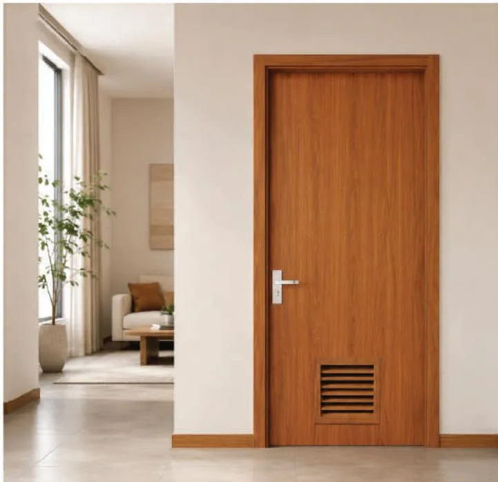 Cửa vân gỗ với ô lam gió ở phần dưới cánh