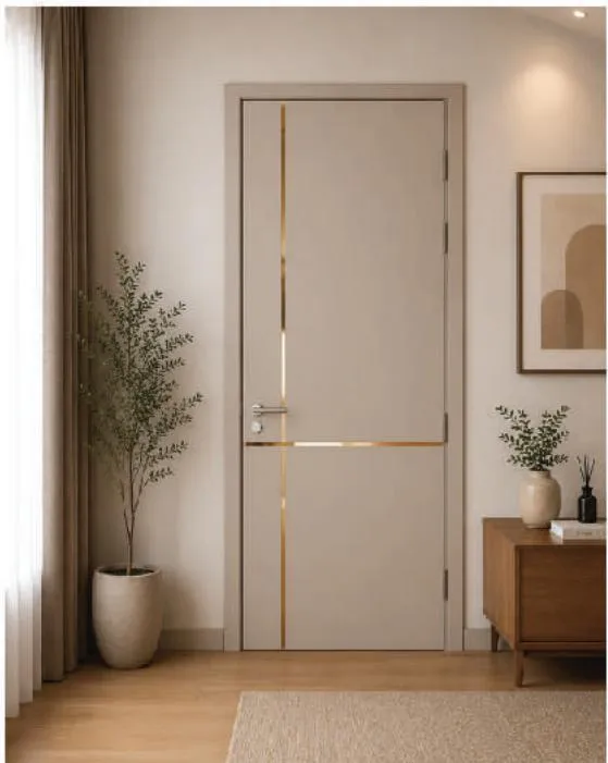 Cửa màu be với các đường nẹp màu vàng đồng